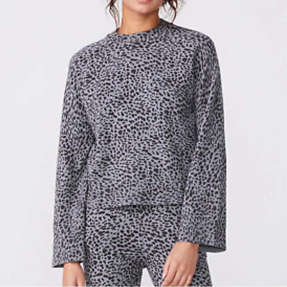 NWT REVOLVE! MONROW MOCK NECK LEOPARD SWEATER